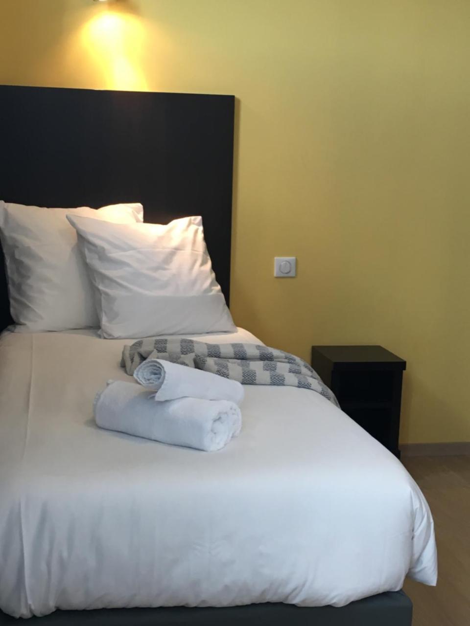 Les Bains Boyardville - Hotel Et Restaurant Bagian luar foto