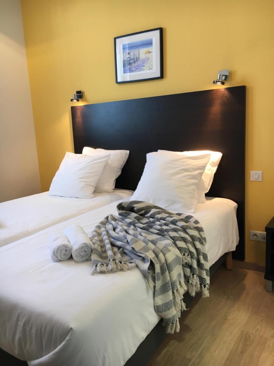 Les Bains Boyardville - Hotel Et Restaurant Bagian luar foto