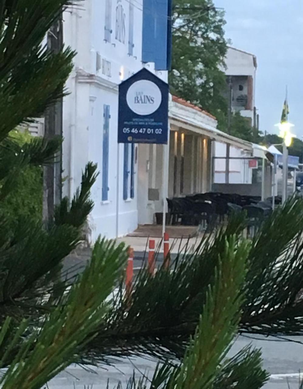 Les Bains Boyardville - Hotel Et Restaurant Bagian luar foto