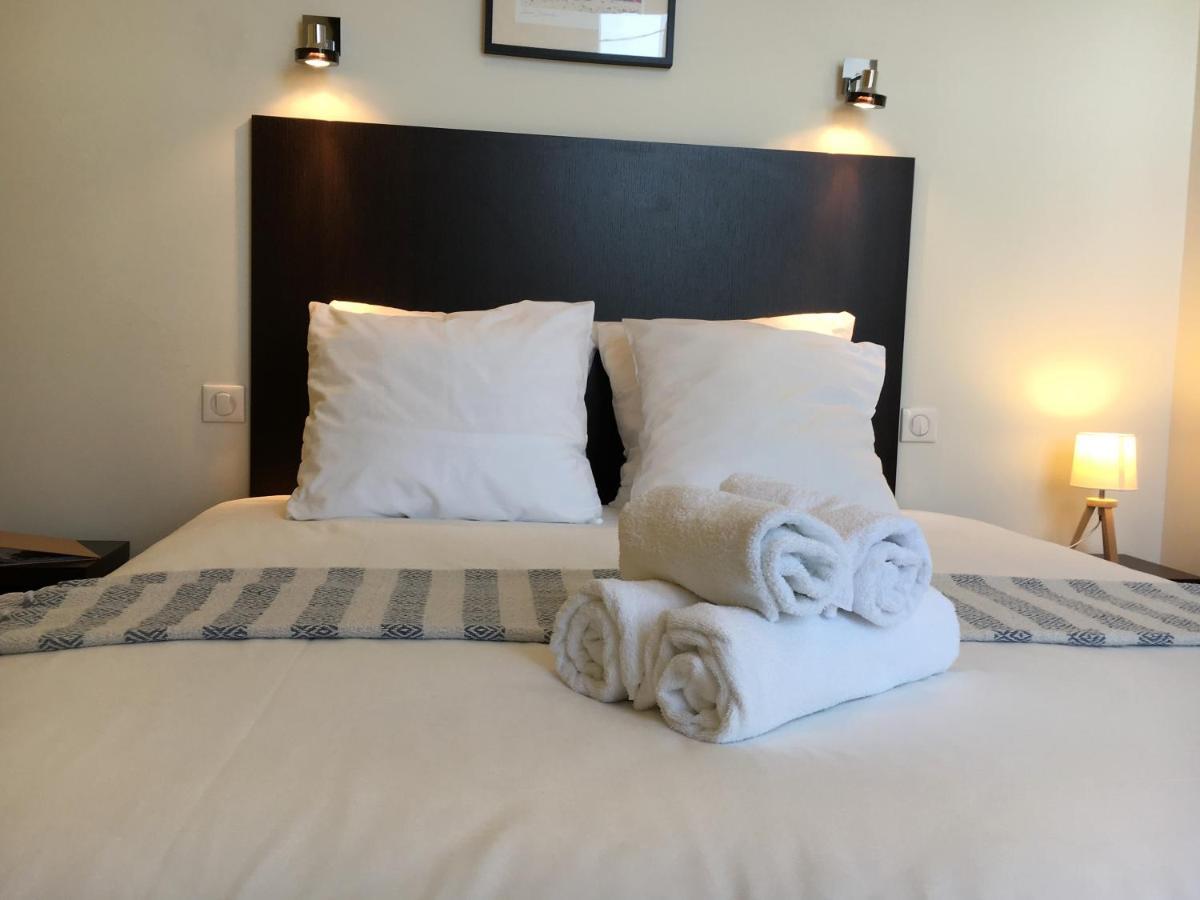 Les Bains Boyardville - Hotel Et Restaurant Bagian luar foto
